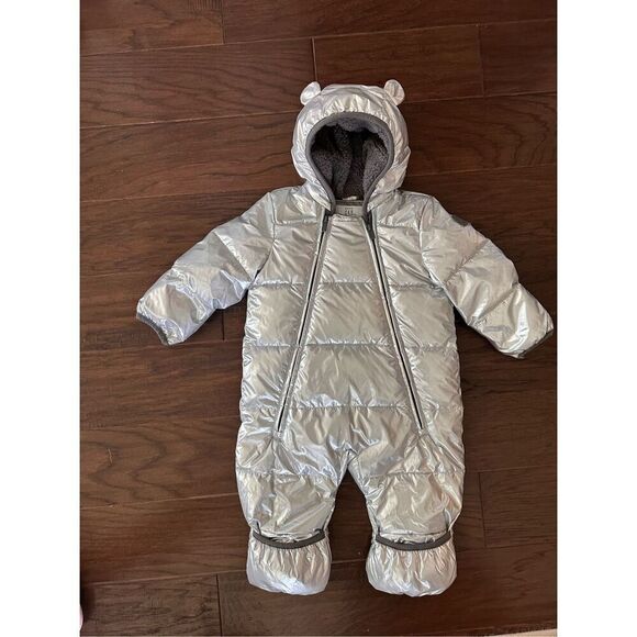 NEW Gap Silver Baby Bear Ear Suit Bunting Snow Suit 6-12 Mo - Picture 3 of 5
